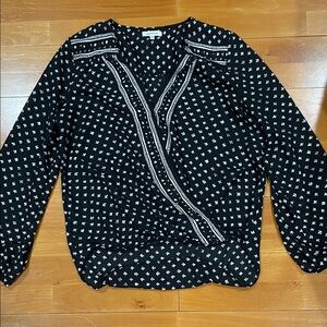 Max Studio Black and White Geometric Blouse